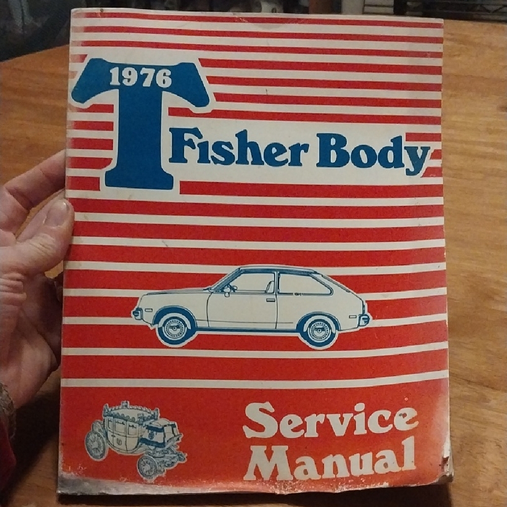 1976 Fisher Body Service Manual - Red & White Cover